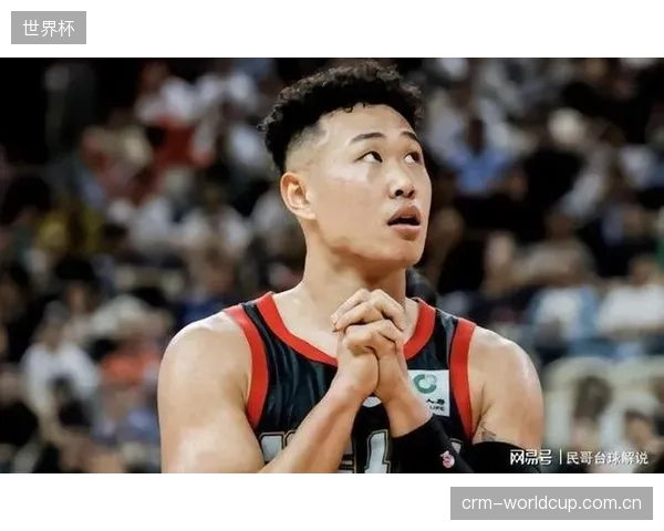 半决赛上演后卫线顶级对决，孙铭徽的组织与贺希宁的攻坚能力直接对话。